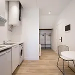 Living Lofts Aparthotel Bilbao